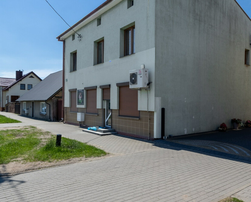 Dom z częścią usługową na sprzedaż | Białośliwie | 270 m² | Działka 1020 m²< - 2