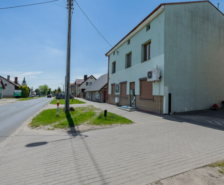 Dom z częścią usługową na sprzedaż | Białośliwie | 270 m² | Działka 1020 m²< - 3