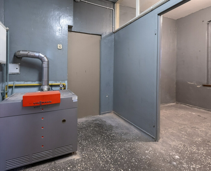 Dom z częścią usługową na sprzedaż | Białośliwie | 270 m² | Działka 1020 m²< - 29