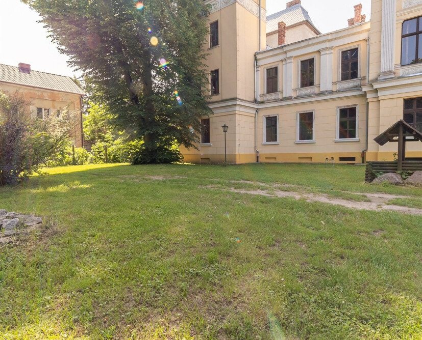 Pałac Jabłonowo na sprzedaż. Obiekt hotelowo - restauracyjny ze stawami. - 8