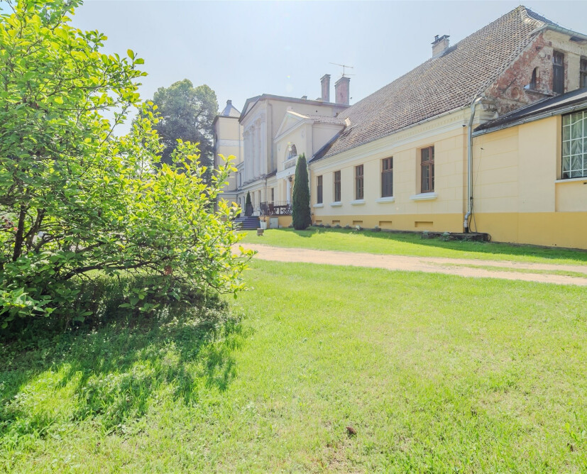 Pałac Jabłonowo na sprzedaż. Obiekt hotelowo - restauracyjny ze stawami. - 32