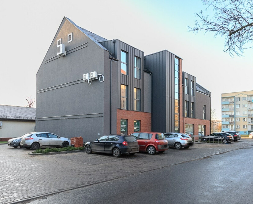 Lokal - 8
