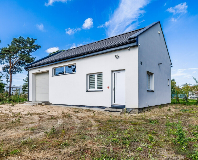 Na sprzedaż obiekt- hala wolnostojący w Pile. - 1