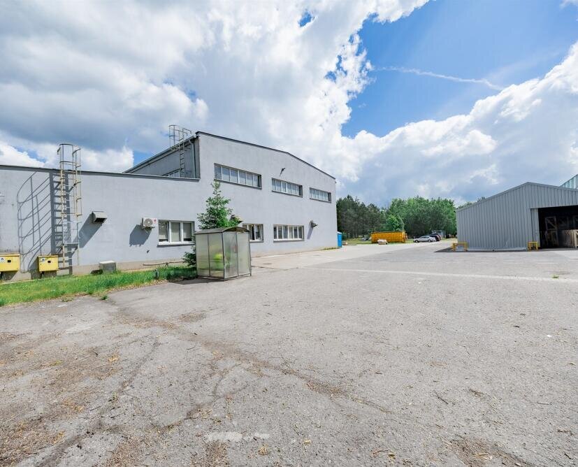 Biurowiec - 10
